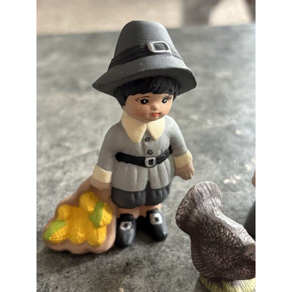 Fall Figurines Turkey Pilgrim Girl & Boy Ceramic Vtg Thanksgiving Decor Set of 3 - Picture 3 of 7